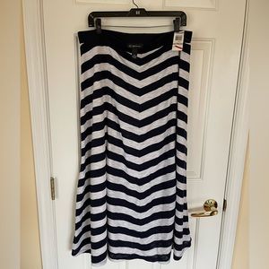 NWT Chevron Skirt
